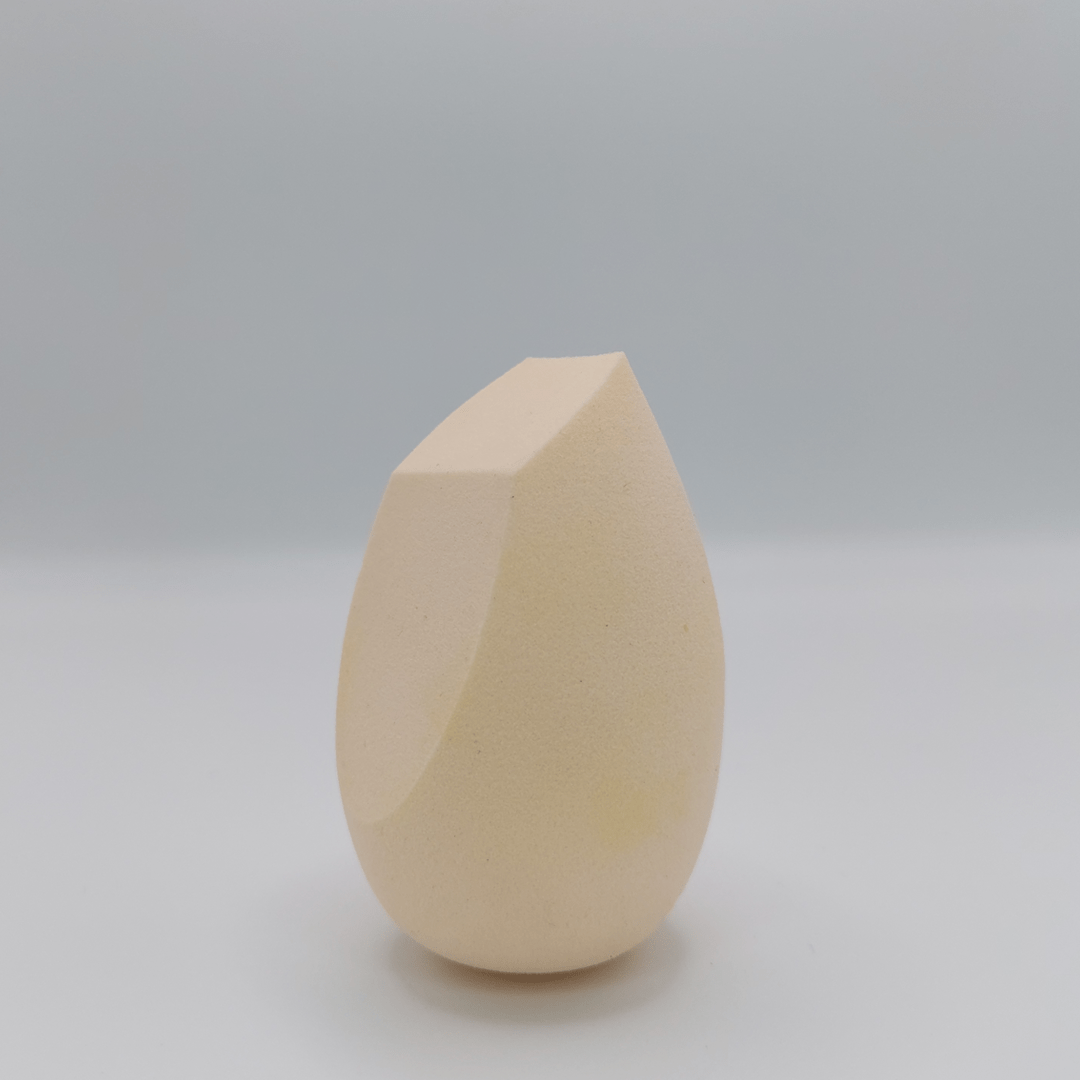 MomDaughts' Beauty Makeup Blender.