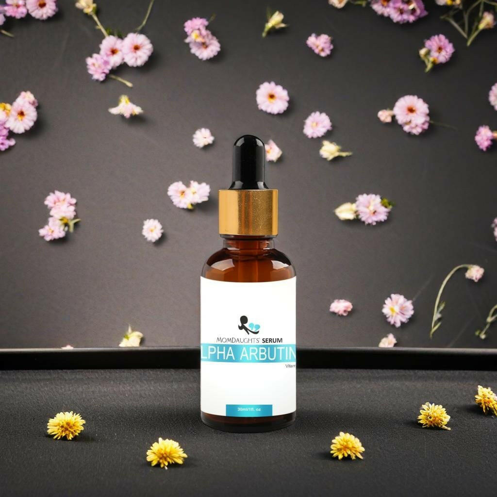 MomDaughts' Alpha Arbutin + Vitamin C Skin Serum: Brightening Skin 30mL.